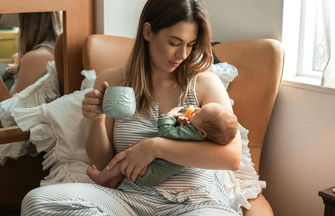 The Ultimate Guide to Natural Postpartum Healing: Expert Tips for New Moms